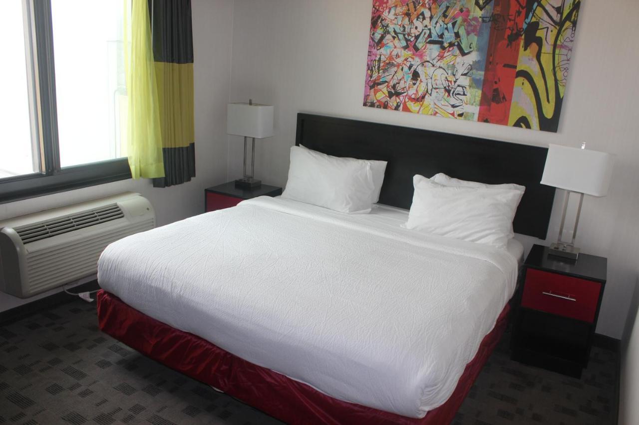 Fairfield Inn & Suites By Marriott New York Queens/Queensboro Bridge Eksteriør bilde