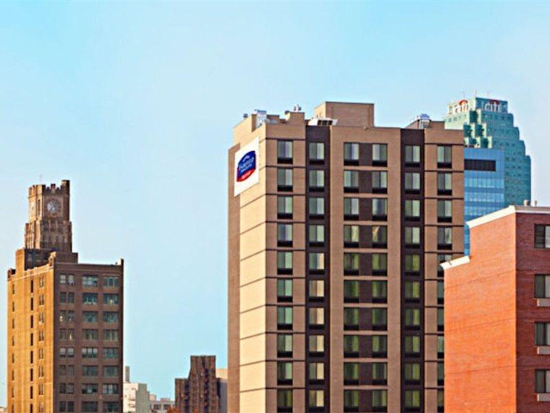 Fairfield Inn & Suites By Marriott New York Queens/Queensboro Bridge Eksteriør bilde